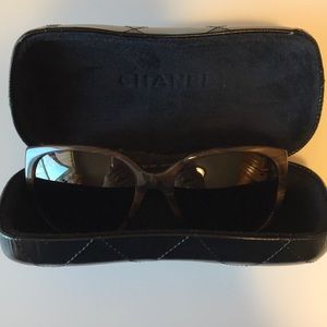 CHANEL Sunglasses